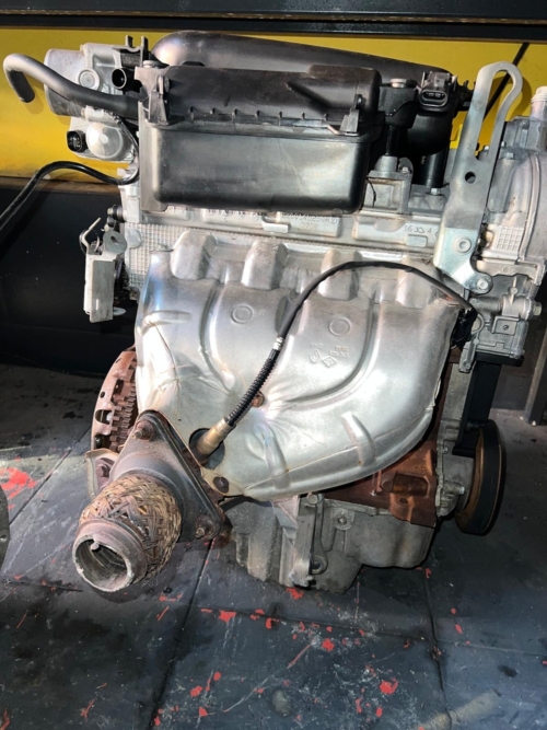 megane 2 1.4 motor benzinli