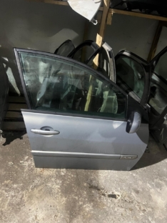 megane 2  sağ ön kapı